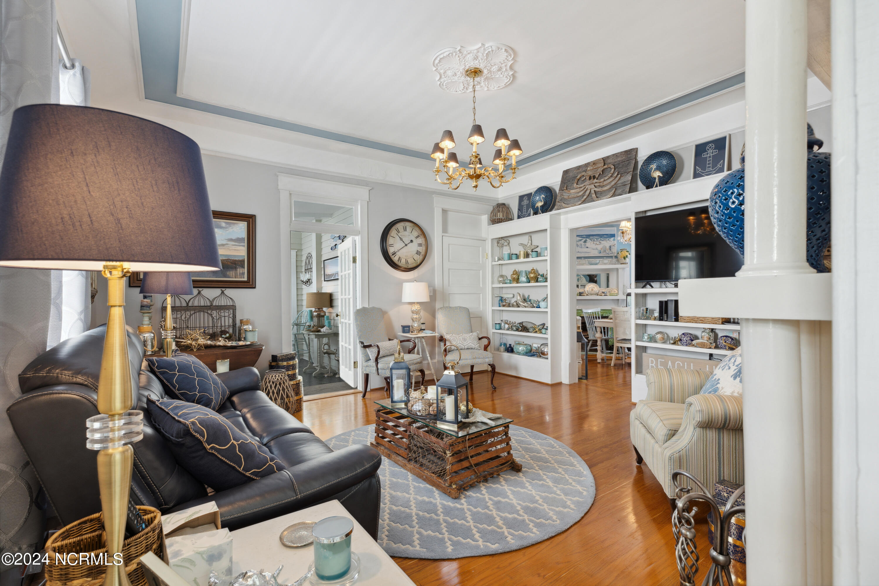 1809 Perry Avenue Wilmington, NC 28403 - Photo 10 of 44 Living Room
