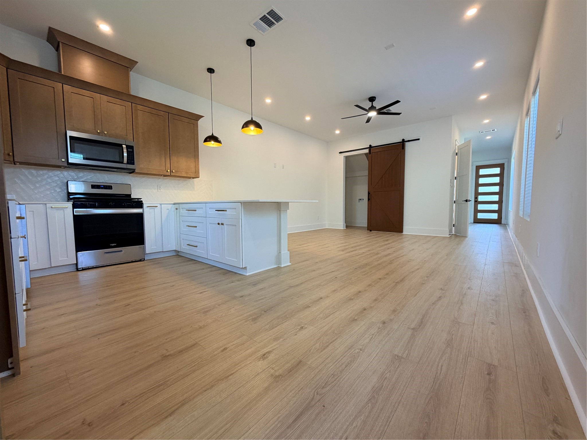 7937 Sparta Street Houston, TX 77028 - Photo 6 of 23