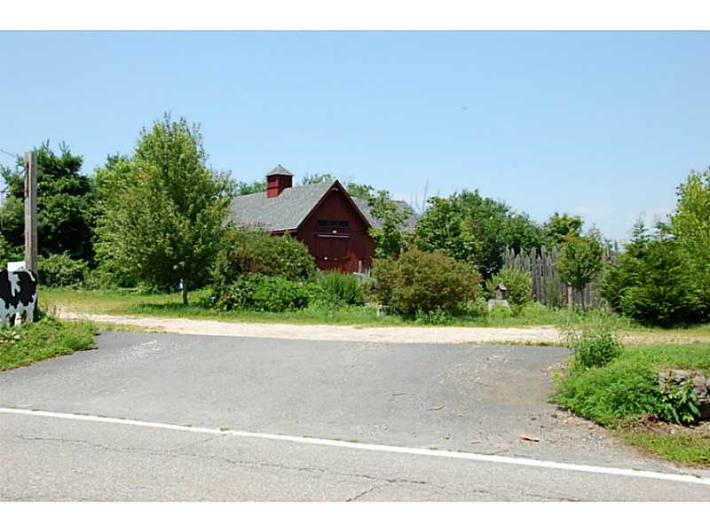 69 Simmons Road Little Compton, RI 02837 - Photo 1 of 2 Exterior Front.