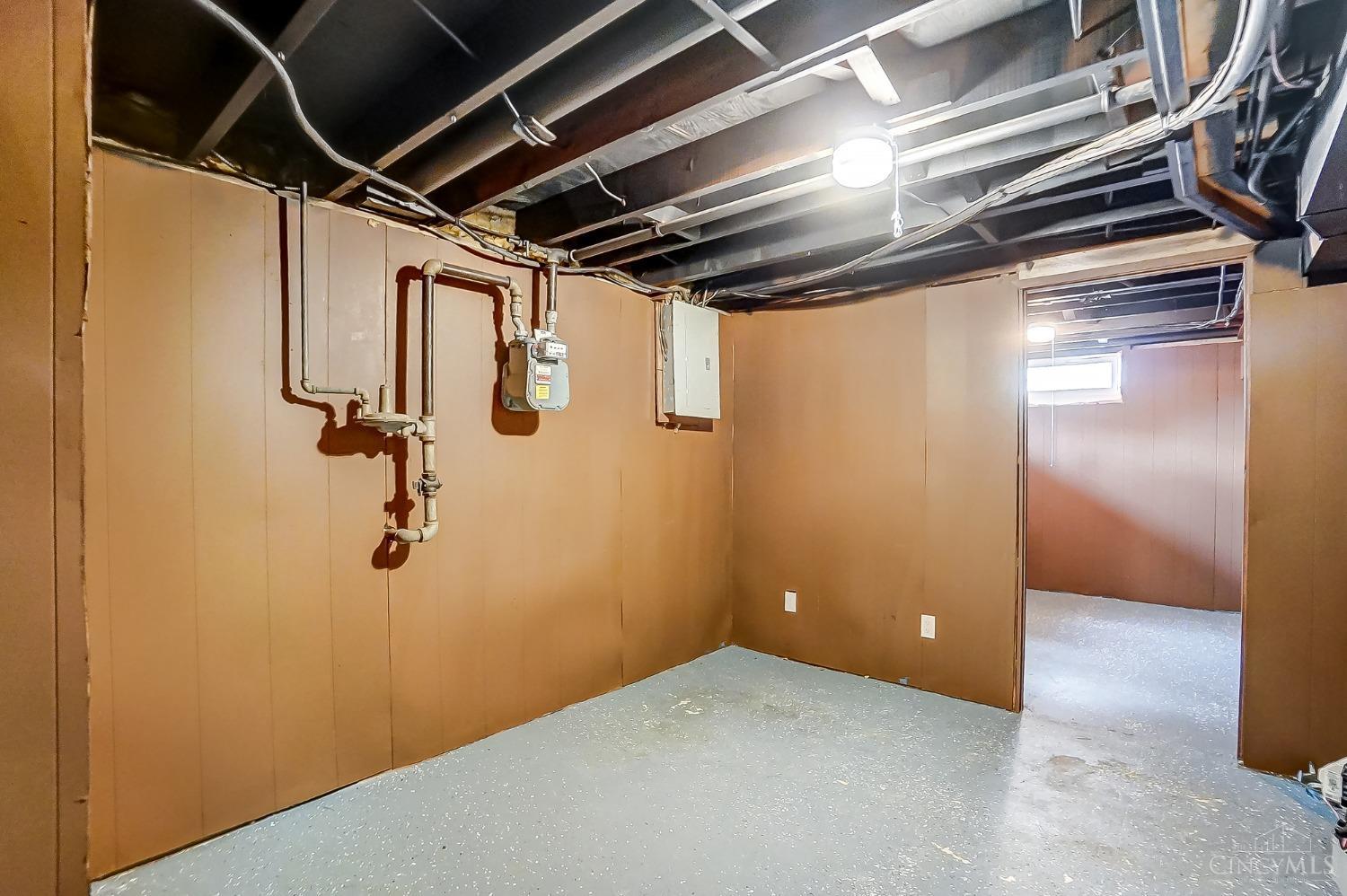 237 Spinning Road Riverside, OH 45431 - Photo 30 of 35 Gallery Image 30