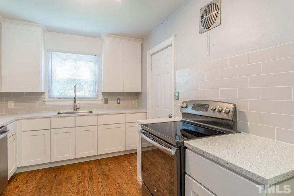2602 Wayland Drive Raleigh, NC 27608 - Photo 7 of 22 Photo 7