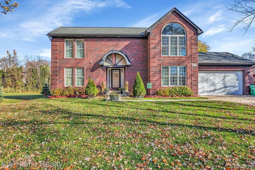 27653 Riviera Street Harrison Township, MI 48045 - Photo 1 of 24 GO0A1762.jpg