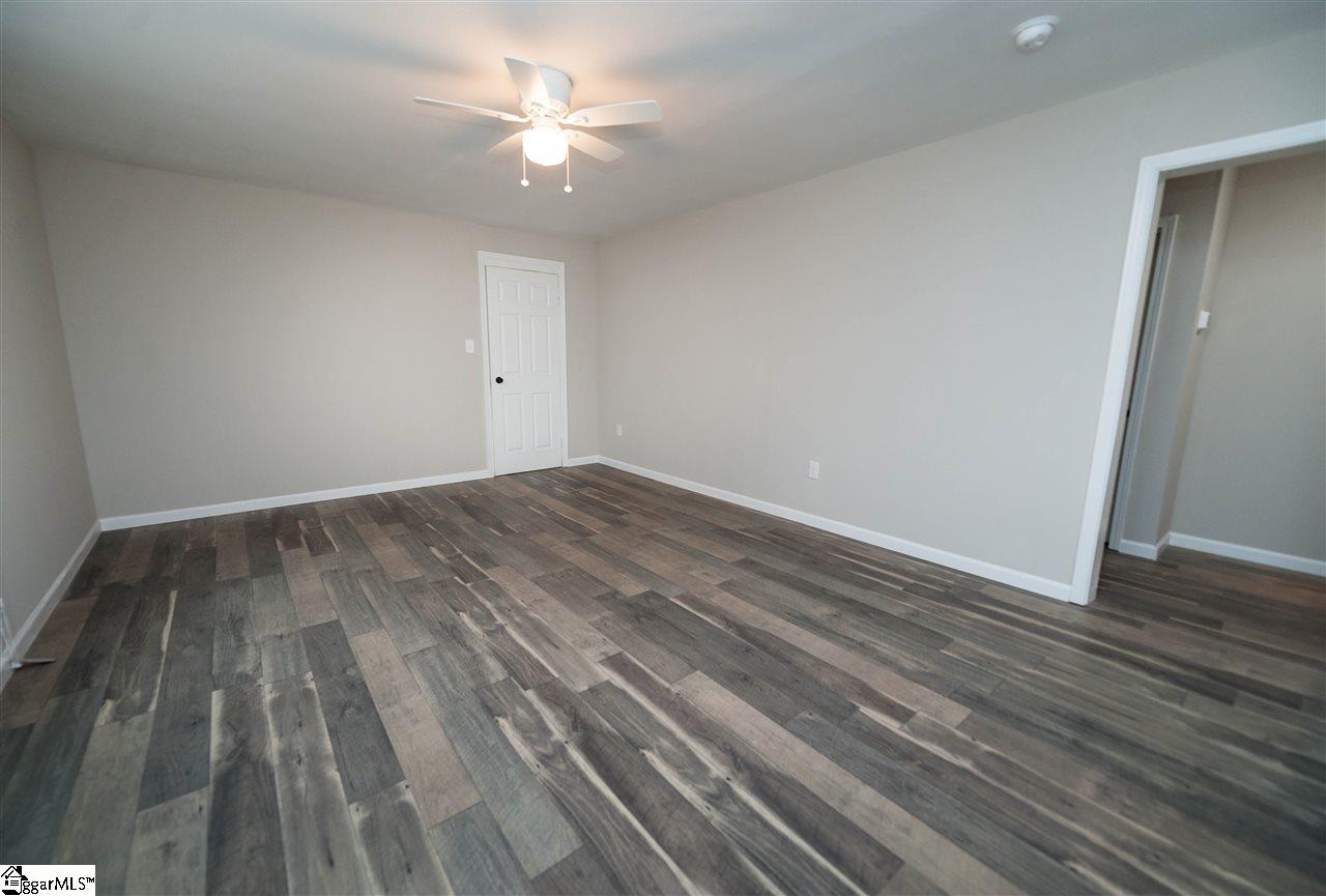 250 Briarcliff Road Spartanburg, SC 29301 - Photo 4 of 24 Gallery Image 4