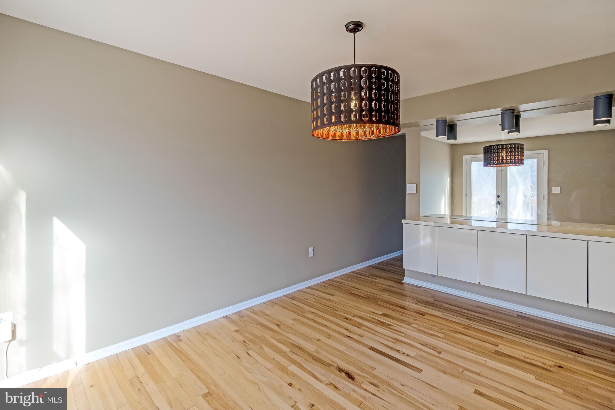 10340 Castlehedge Terrace Silver Spring, MD 20902 - Photo 12 of 62 Gallery Image 12