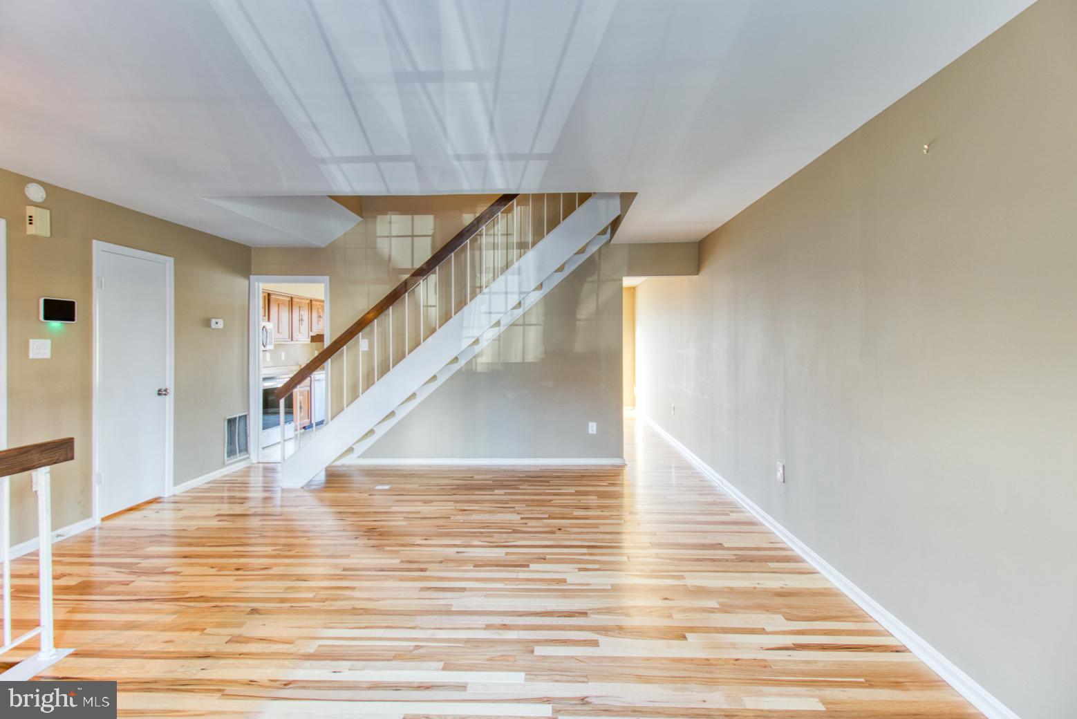10340 Castlehedge Terrace Silver Spring, MD 20902 - Photo 6 of 62 Gallery Image 6