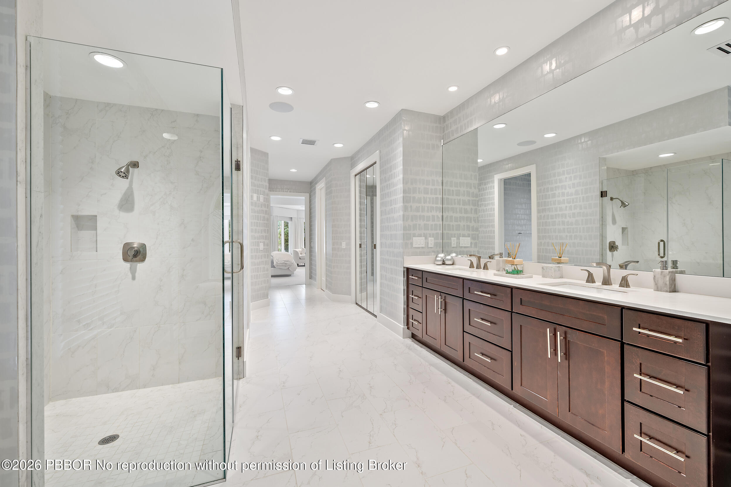 121 Commodore Drive Jupiter, FL 33477 - Photo 18 of 55 Primary Bath
