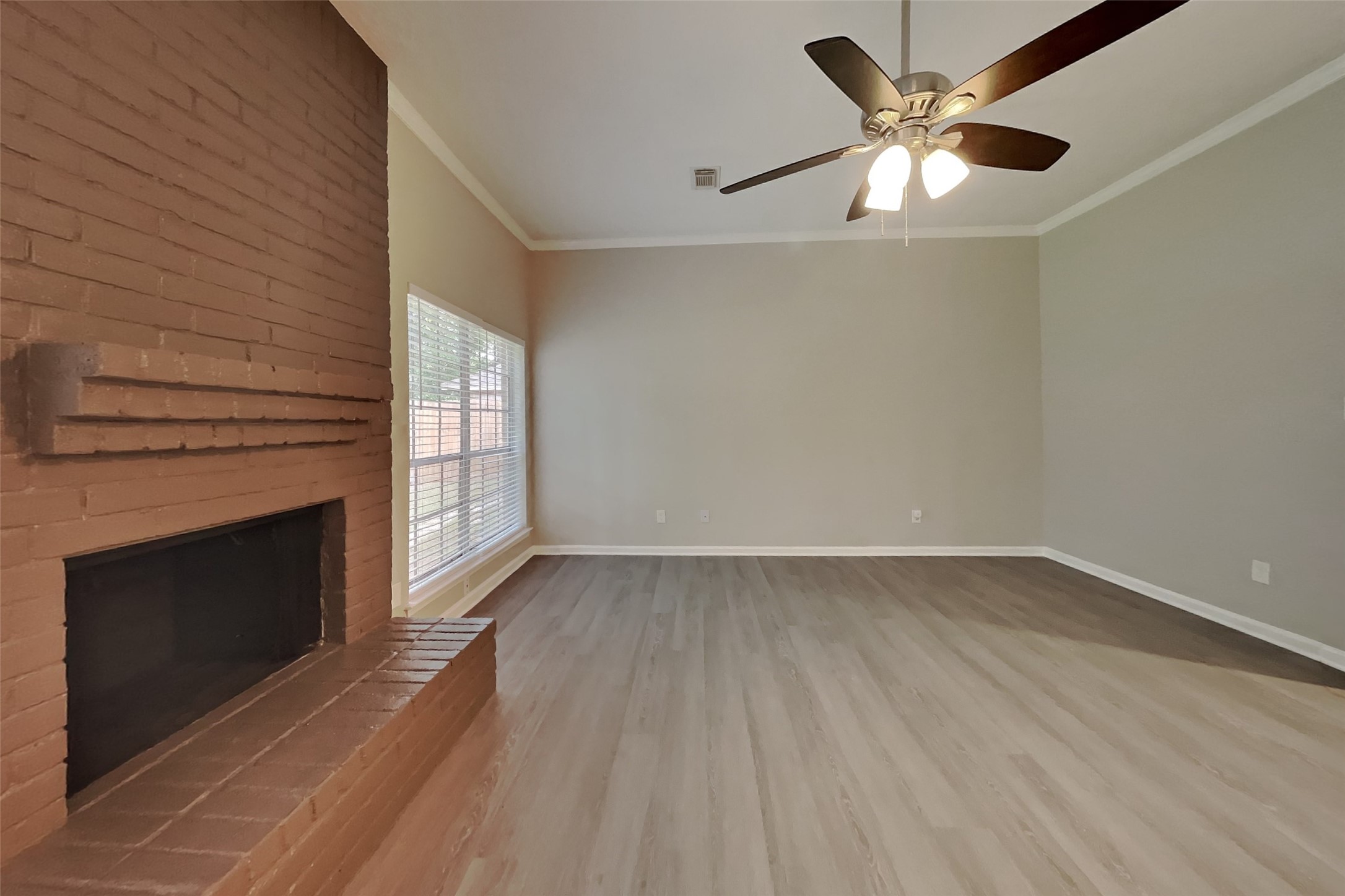 64 Hickory Oak Drive Spring, TX 77381 - Photo 2 of 19