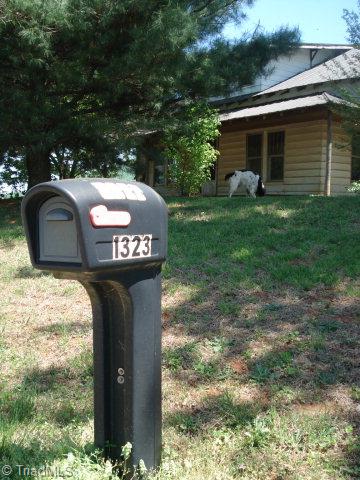 1332 Roaring Gap Church Road Elkin, NC 28621 - Photo 4 of 18 Gallery Image 4