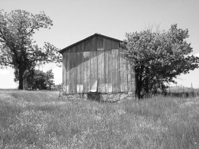 1332 Roaring Gap Church Road Elkin, NC 28621 - Photo 8 of 18 Gallery Image 8