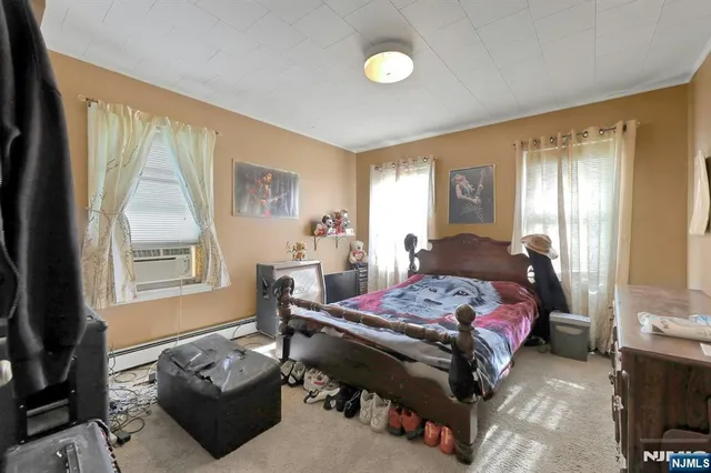 $750,000 | 330 Hickory Street, Kearny, NJ 07032