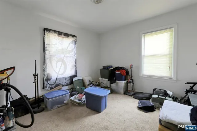 $750,000 | 330 Hickory Street, Kearny, NJ 07032