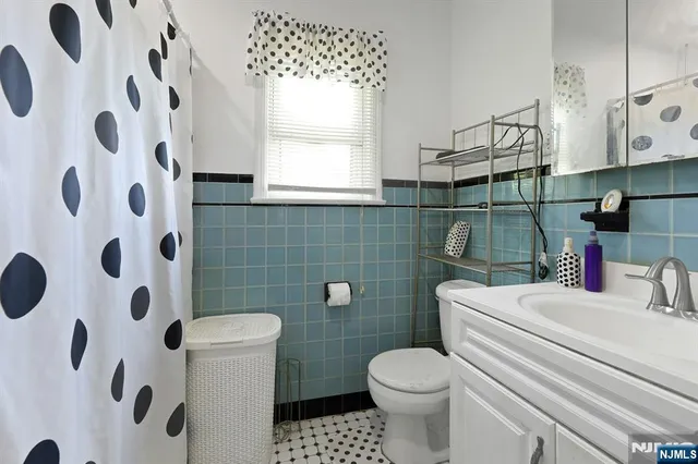 $750,000 | 330 Hickory Street, Kearny, NJ 07032