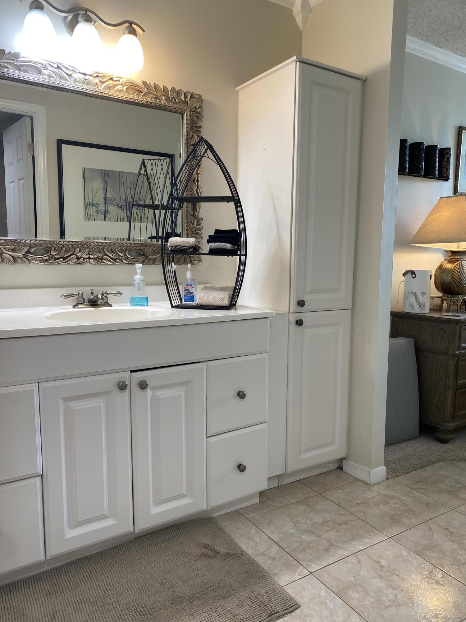 1 Royal Palm Way, Unit 201 Boca Raton, FL 33432 - Photo 20 of 50 IMG_1843