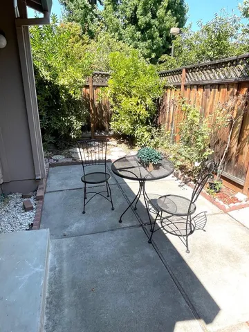 $999,888 | 1350 Merrivale West Square, San Jose, CA 95117