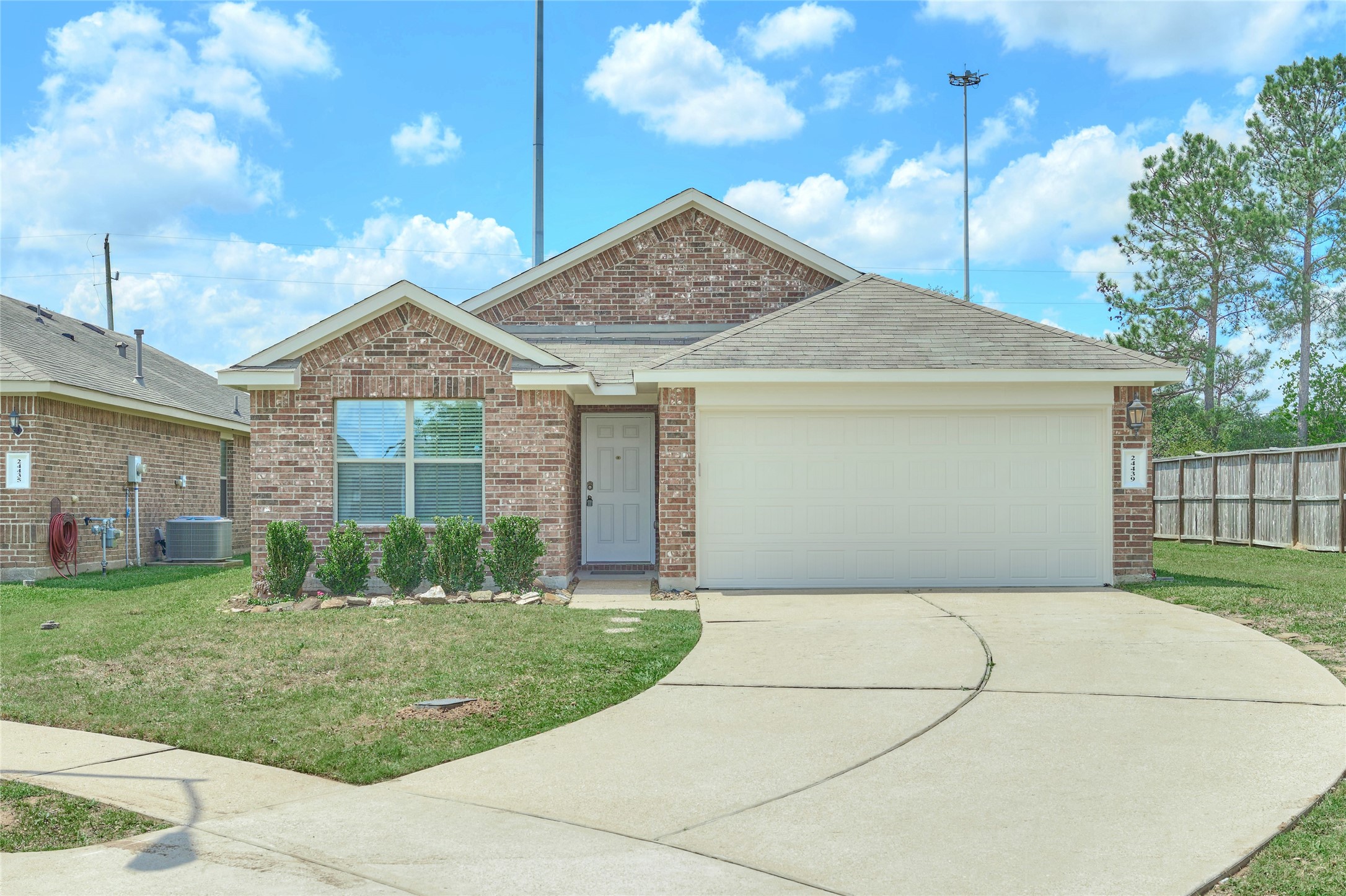 24439 Raindrop Poppy Drive Spring, TX 77373 - Photo 4 of 27