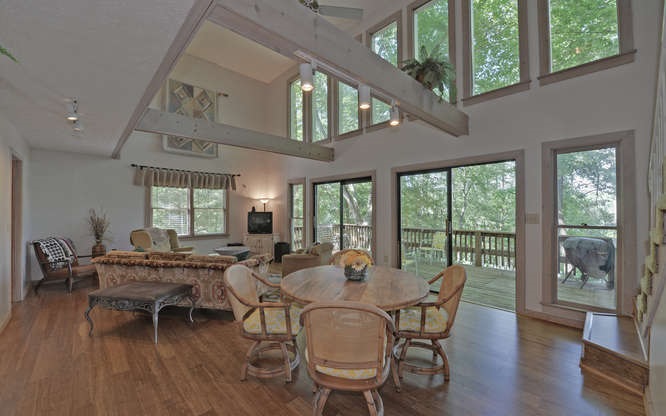 351 Wren Road Lavonia, GA 30553 - Photo 4 of 21