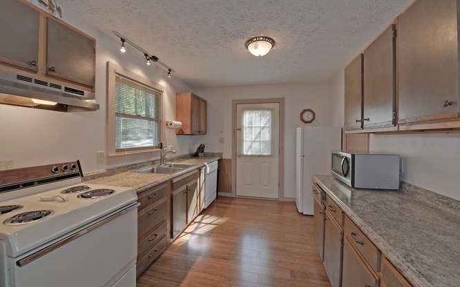 351 Wren Road Lavonia, GA 30553 - Photo 7 of 21