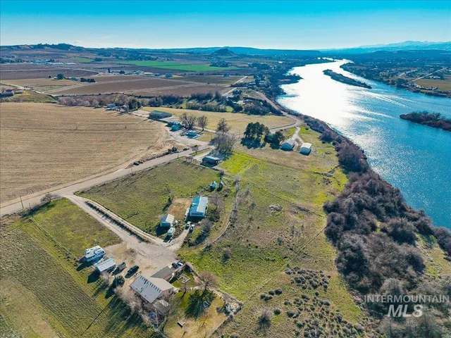 $450,000 | 14291 Plum Road, Caldwell, ID 83607