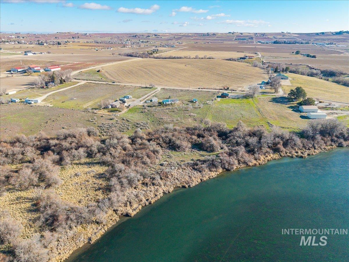 14291 Plum Road Caldwell, ID 83607 - Photo 13 of 41