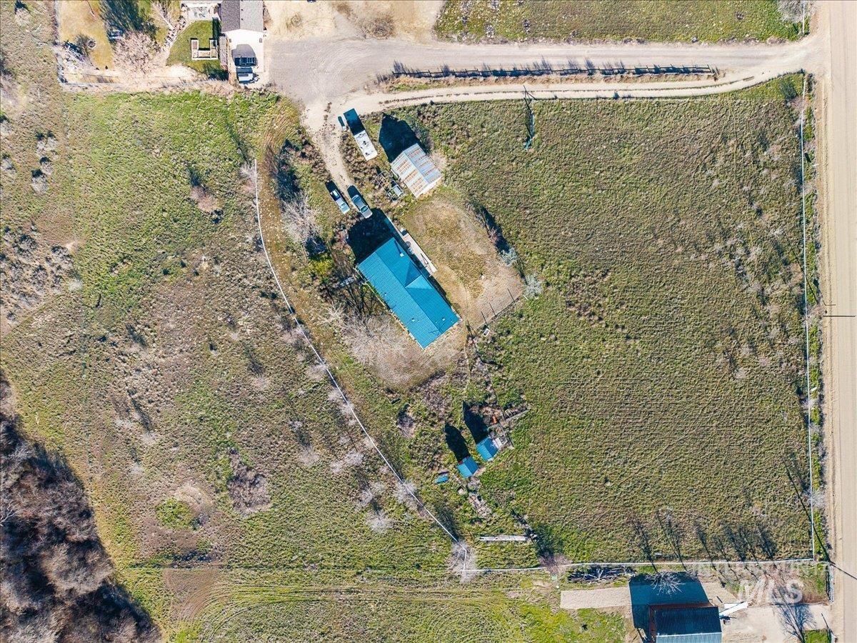 14291 Plum Road Caldwell, ID 83607 - Photo 16 of 41