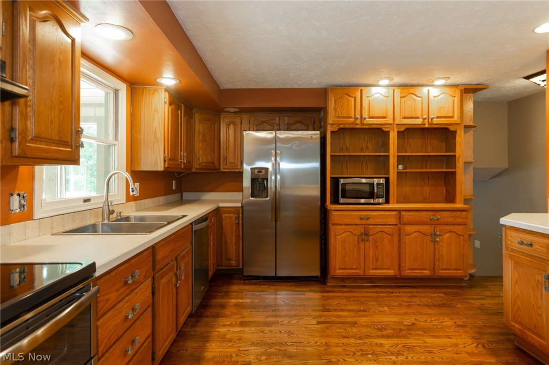 17001 Wing Road Chagrin Falls, OH 44023 - Photo 6 of 35 Gallery Image 6