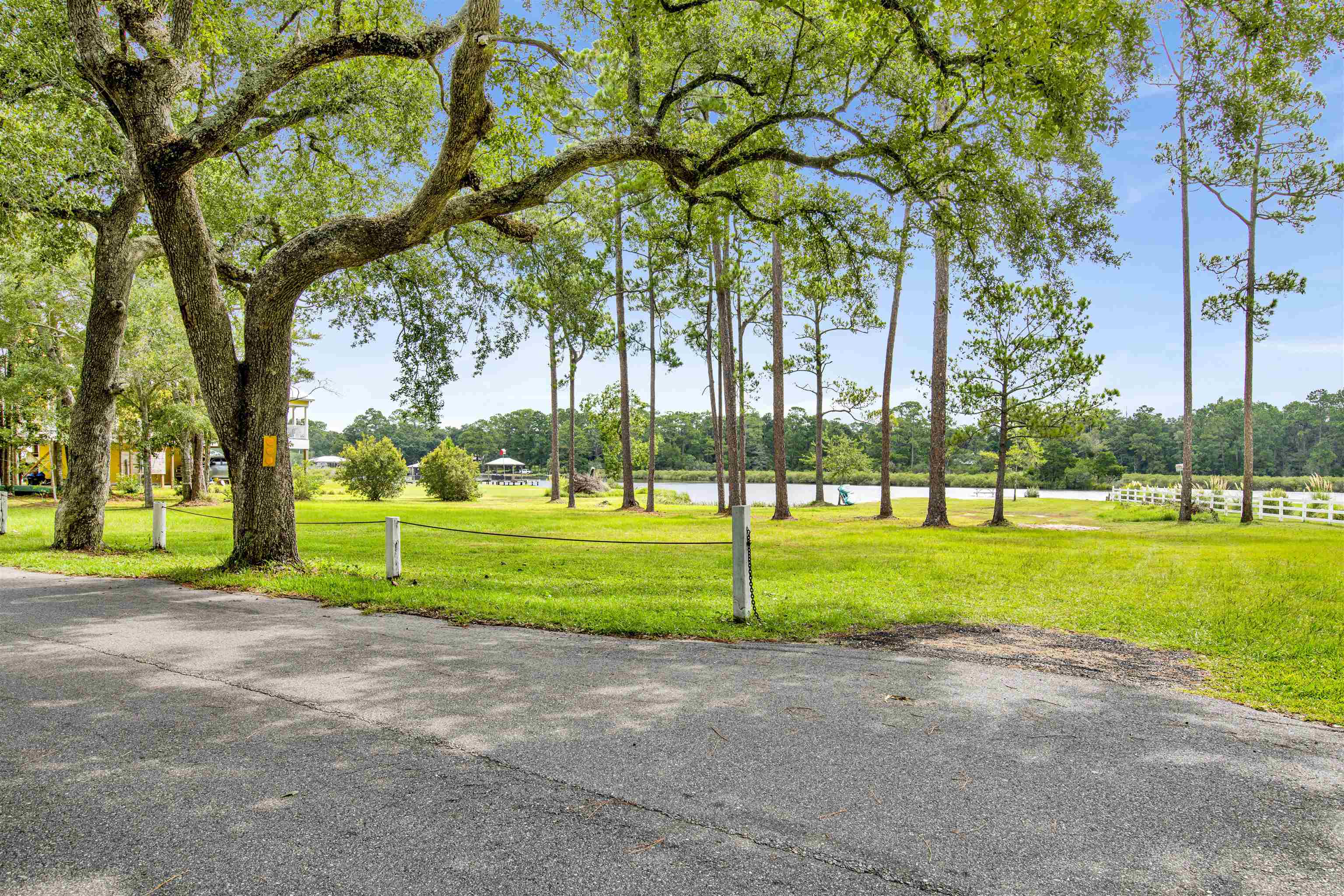 6874 Cook Road Foley, AL 36535 - Photo 14 of 24 Community