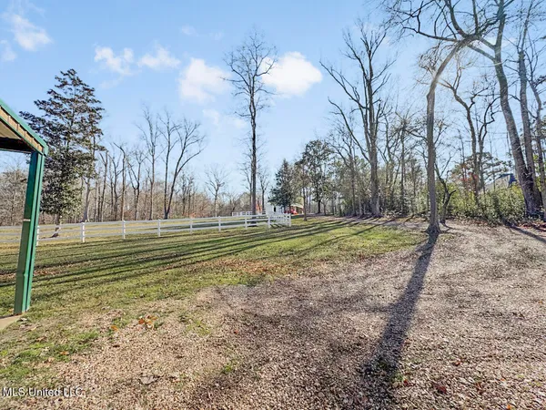 $760,000 | 13645 Highway 10, St. Francisville, LA 70775