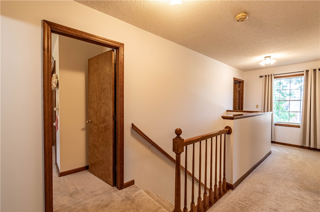 1202 West Pineview Court Decatur, IL 62526 - Photo 18 of 42