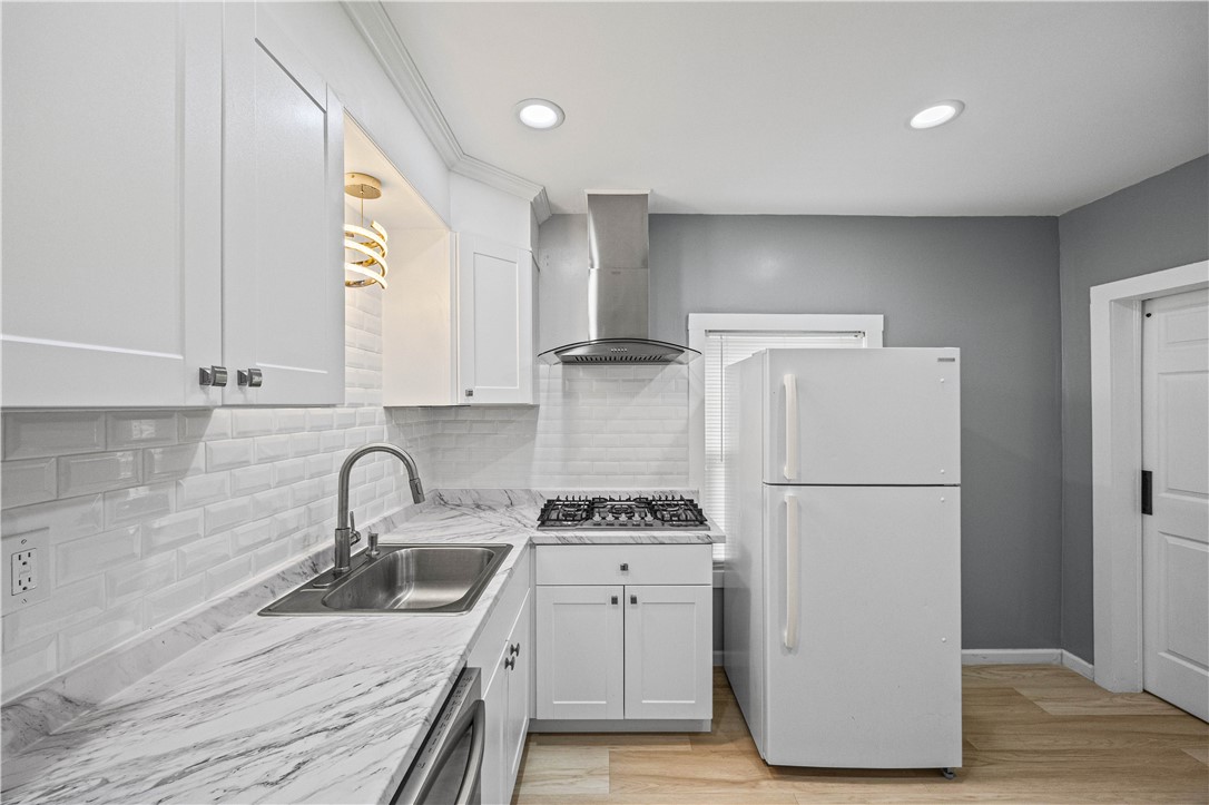 325 1st Street Rochester, NY 14605 - Photo 12 of 25