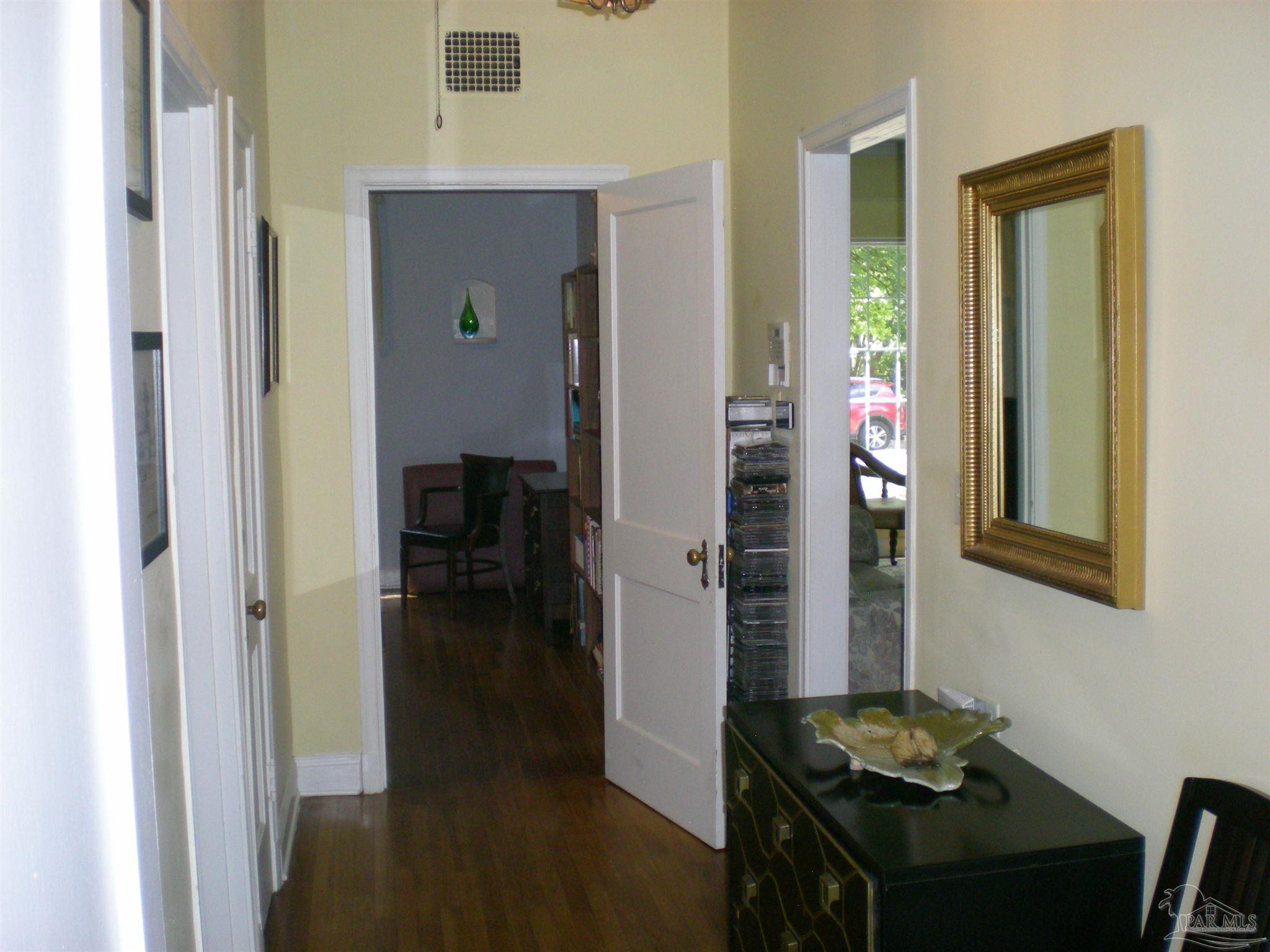 1750 North Reus Street Pensacola, FL 32501 - Photo 20 of 48