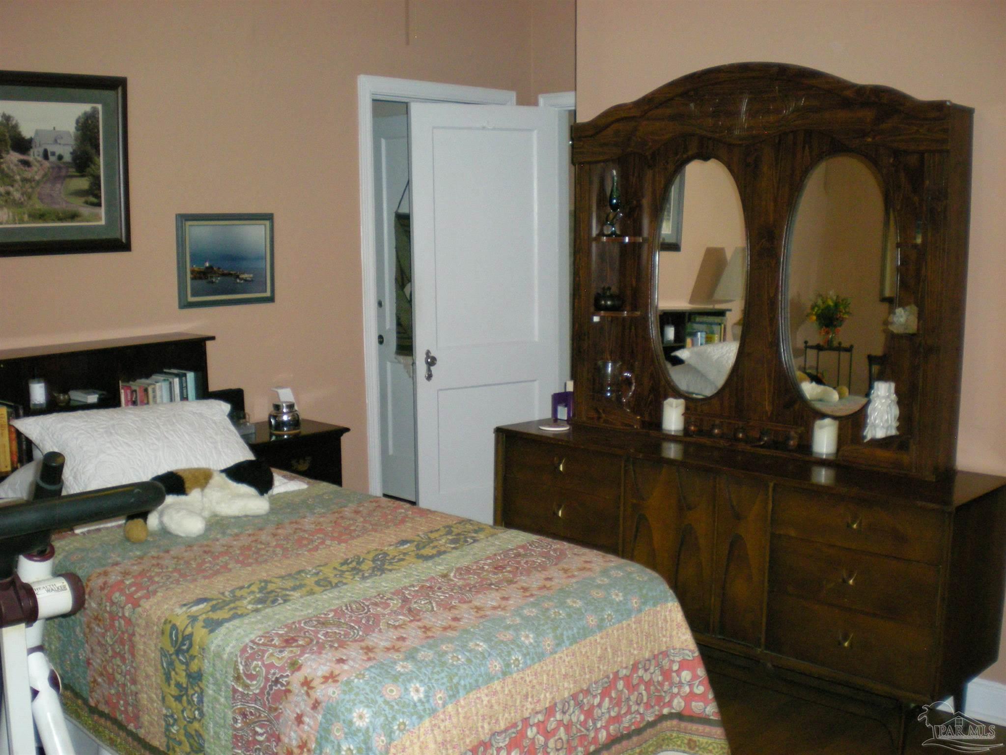 1750 North Reus Street Pensacola, FL 32501 - Photo 27 of 48