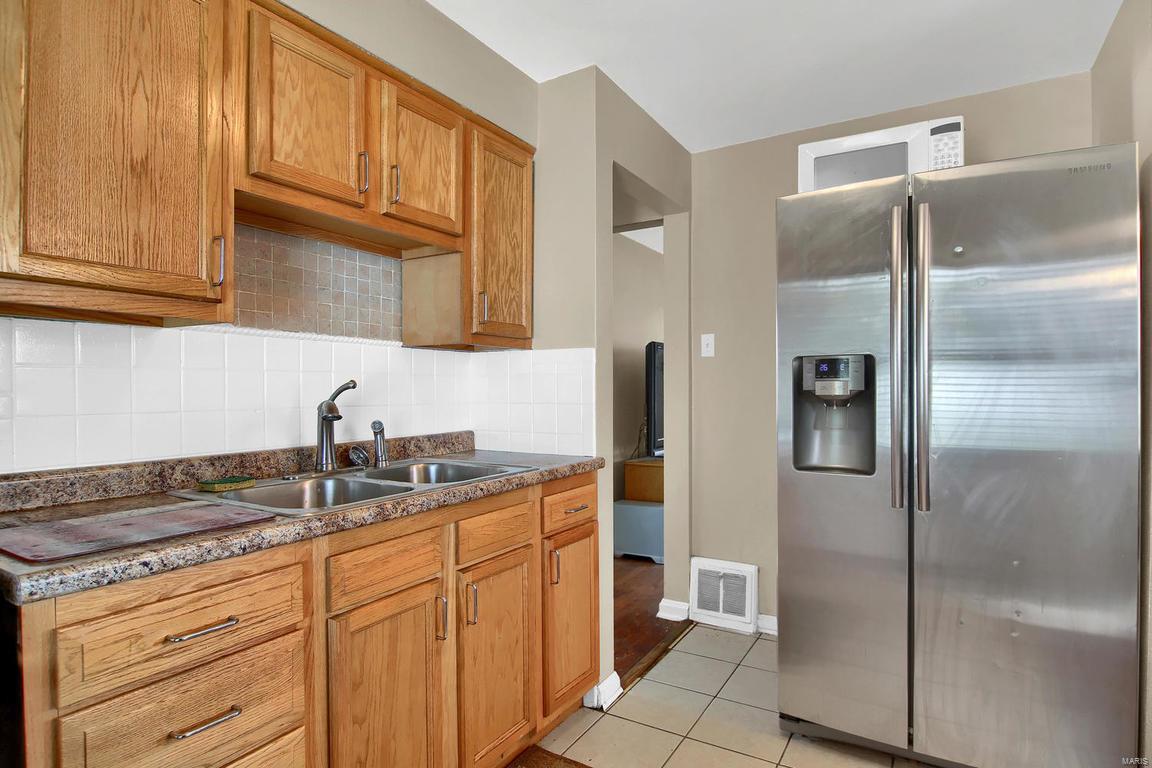 7827 Morgan Ford Road St. Louis, MO 63123 - Photo 13 of 24 Gallery Image 13