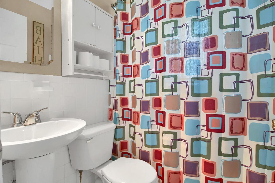 7827 Morgan Ford Road St. Louis, MO 63123 - Photo 20 of 24 Gallery Image 20