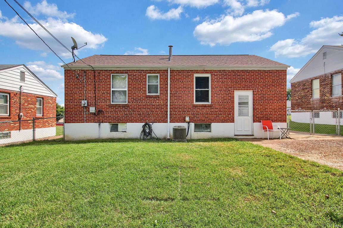 7827 Morgan Ford Road St. Louis, MO 63123 - Photo 22 of 24 Gallery Image 22