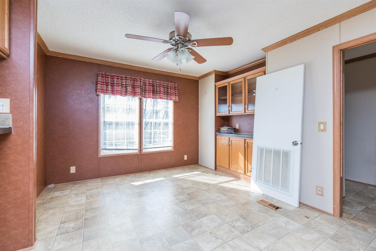 1255 Welch Road Jeffersonville, KY 40337 - Photo 18 of 35 Photo 18