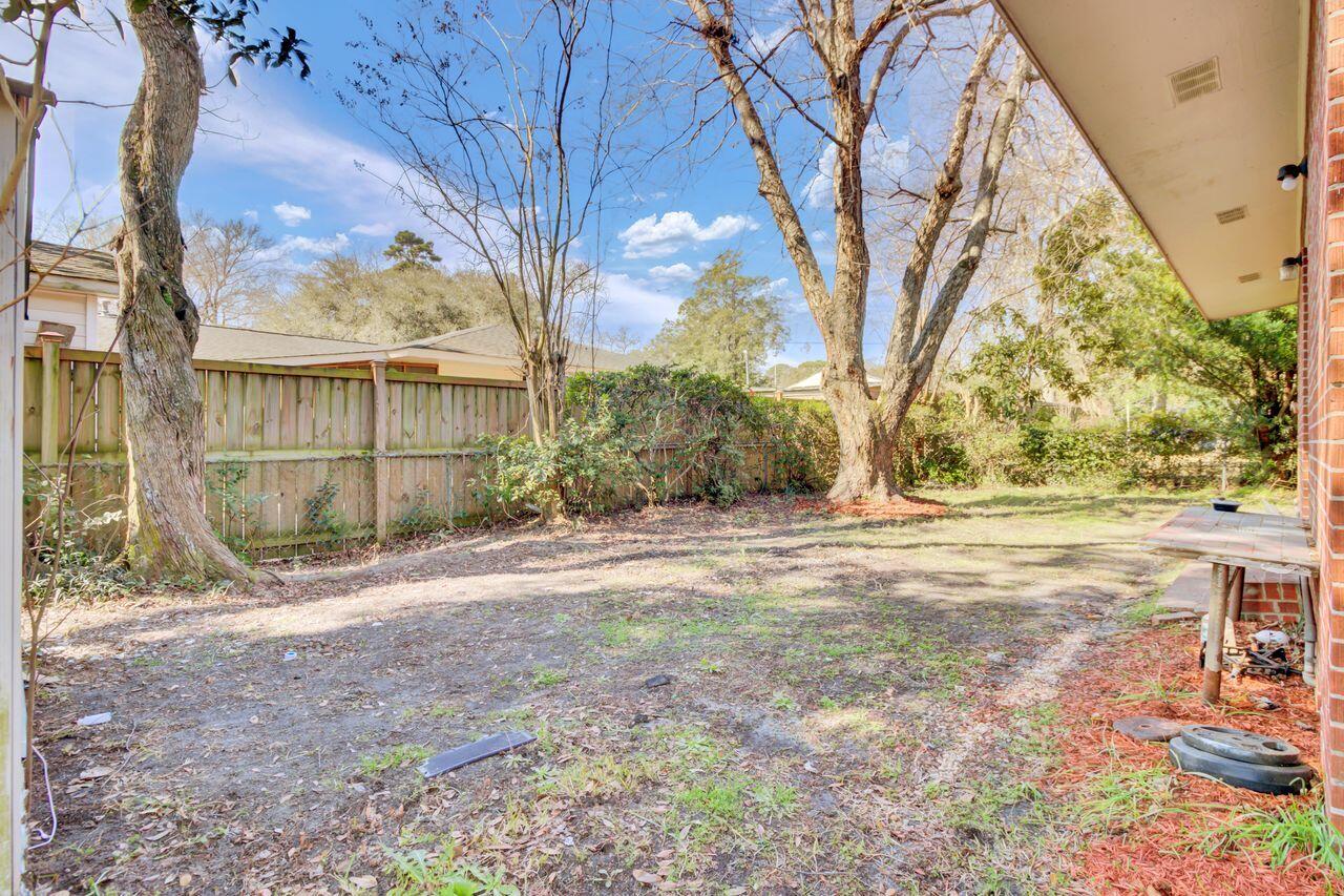 5809 Stewart Street Hanahan, SC 29410 - Photo 35 of 35 (38)