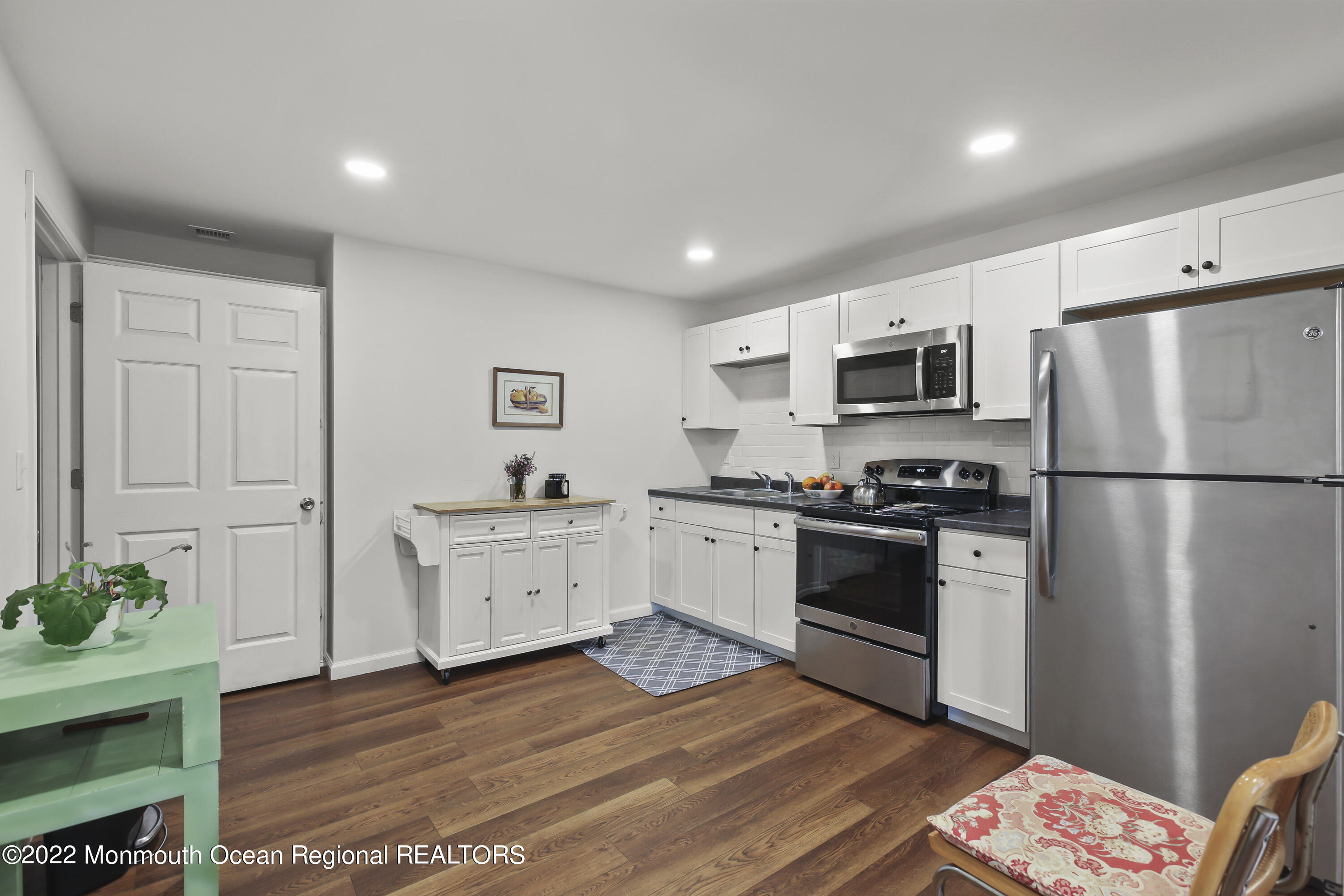 485 Colts Neck Road Farmingdale, NJ 07727 - Photo 34 of 44 5W5A0567