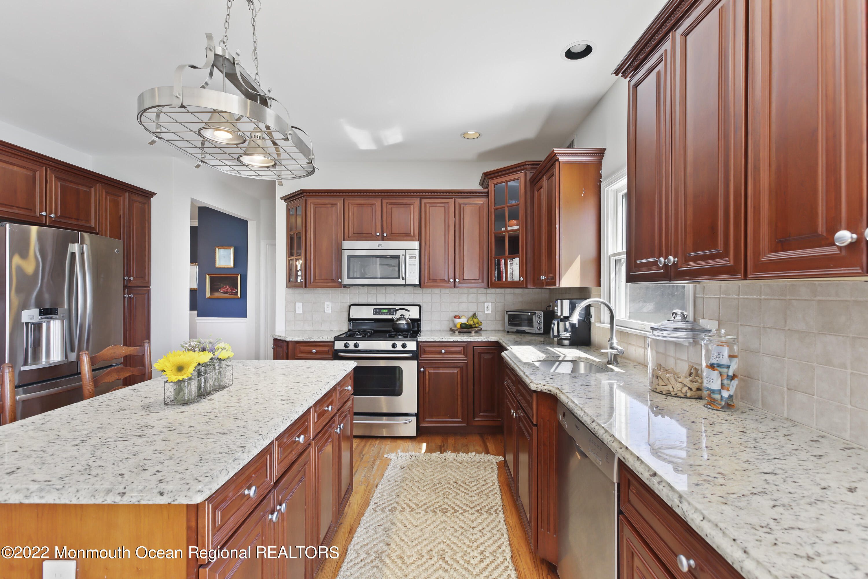 485 Colts Neck Road Farmingdale, NJ 07727 - Photo 10 of 44 5W5A0528