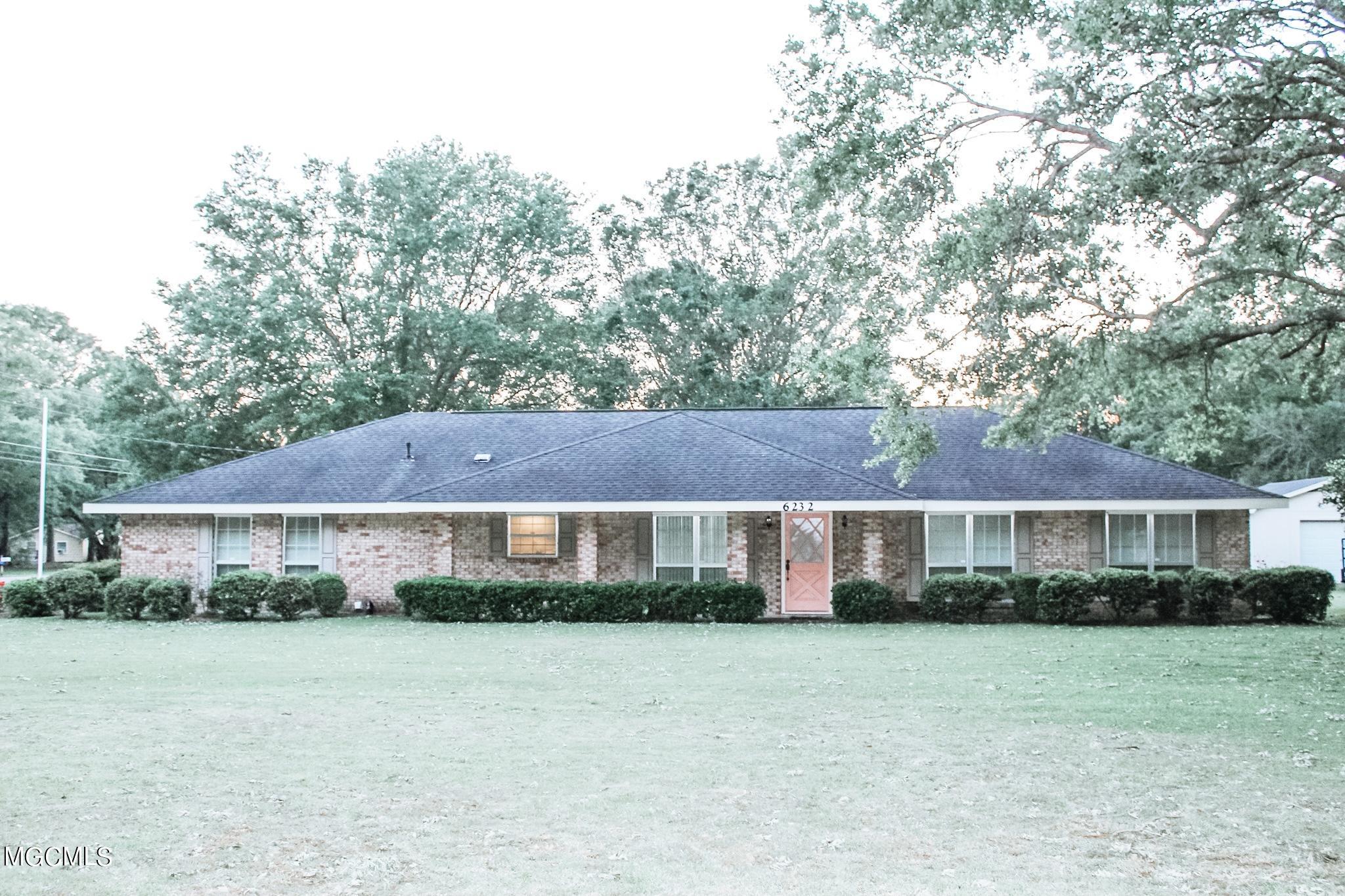 6232 McCormack Road Moss Point, MS 39562 - Photo 1 of 3 fullsizeoutput_9742