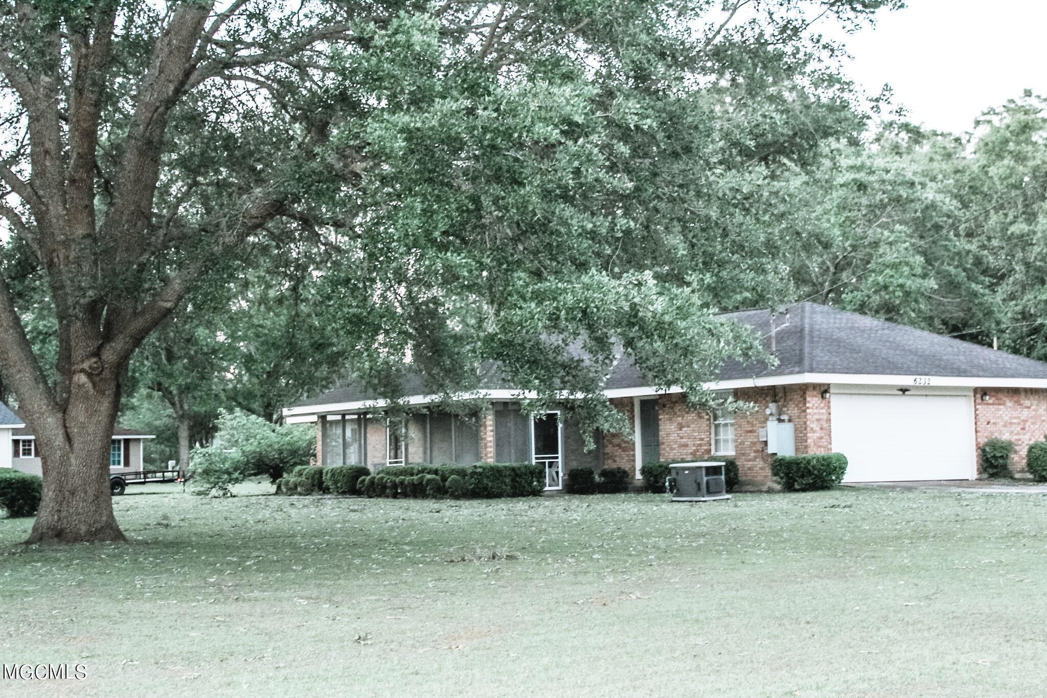 6232 McCormack Road Moss Point, MS 39562 - Photo 2 of 3 fullsizeoutput_9743