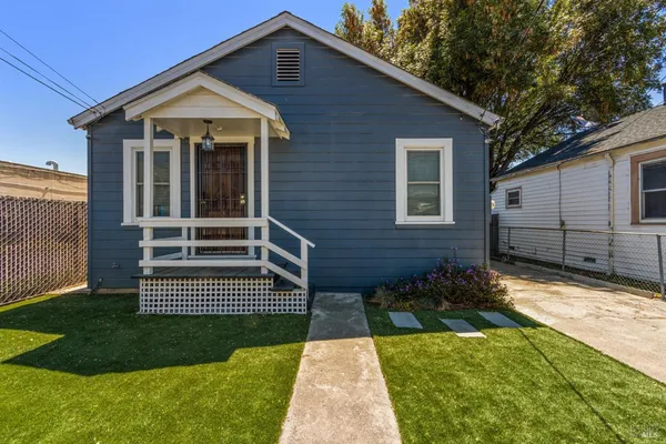 $399,000 | 10017 Pippin Street, Oakland, CA 94603