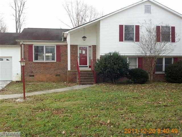 3949 Corbett Road Mebane, NC 27302 - Photo 2 of 5 Exterior Front.