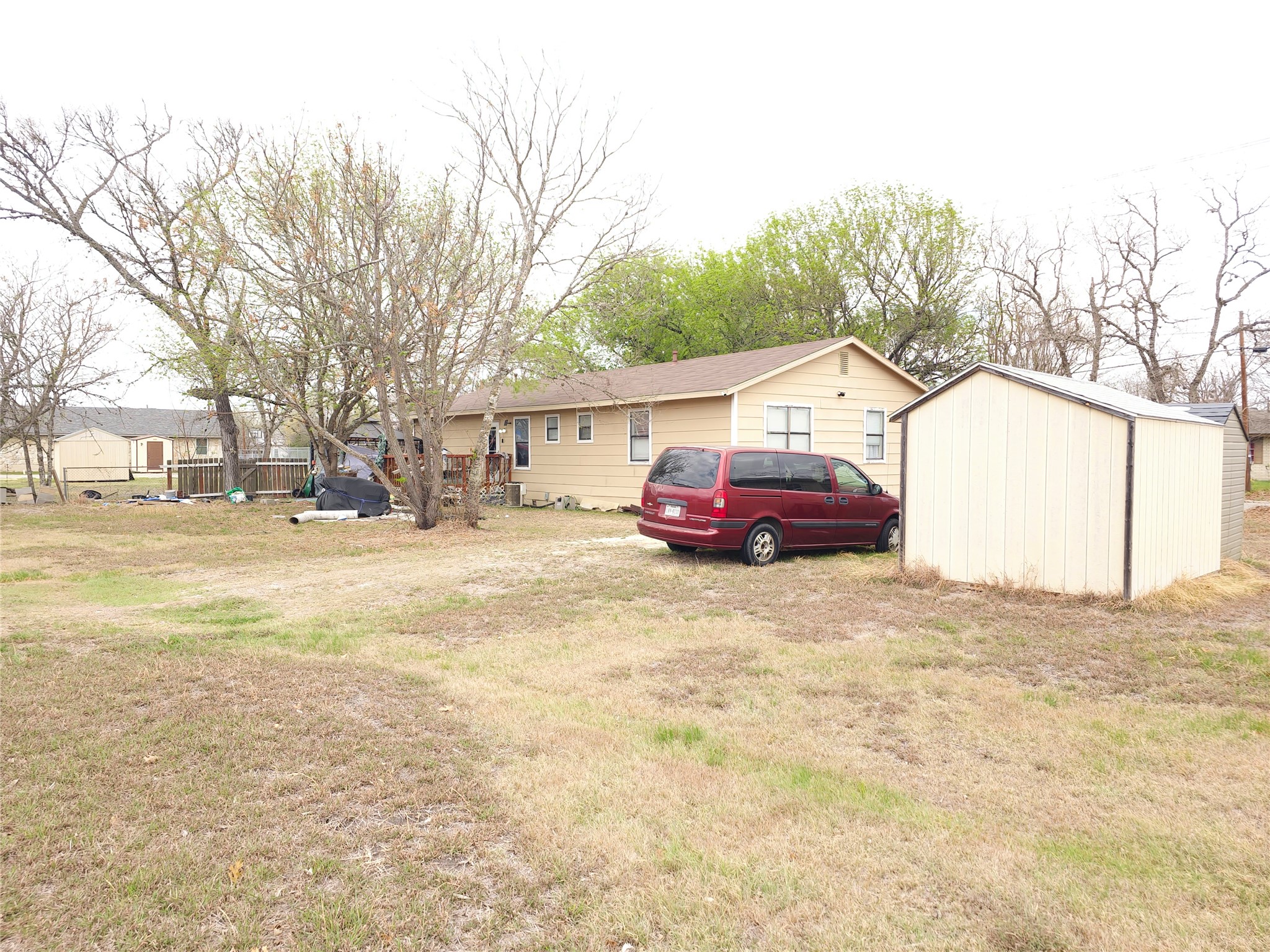 911 Brazos Street Lockhart, TX 78644 - Photo 3 of 22