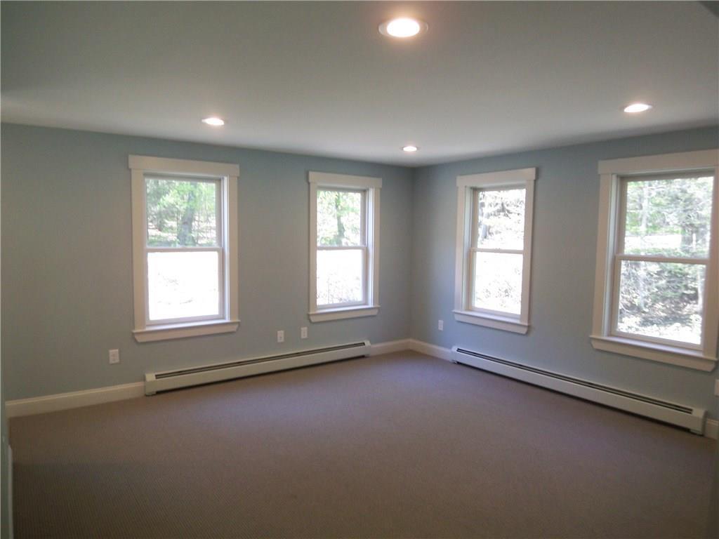 67 Mountain Road Cape Neddick, ME 03902 - Photo 8 of 18 Photo