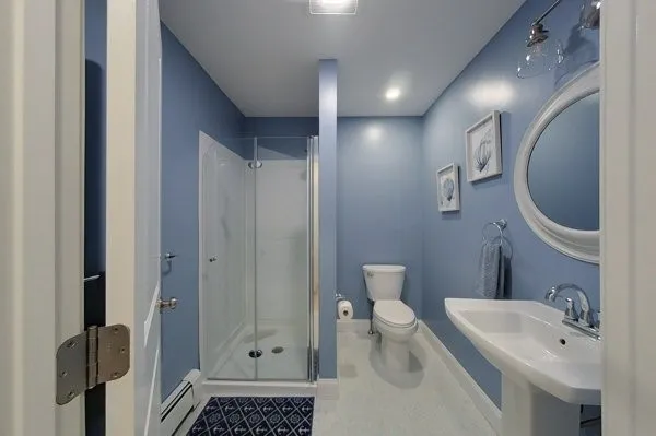 $3,200 | 61 Clinton Street, Unit C, Newport, RI 02840