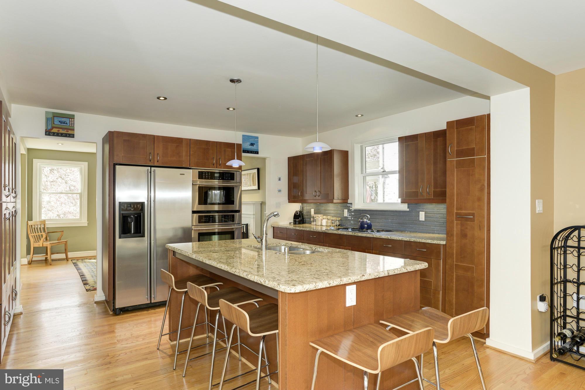 2805 Rittenhouse Street Northwest Washington, DC 20015 - Photo 8 of 30 Kitchen