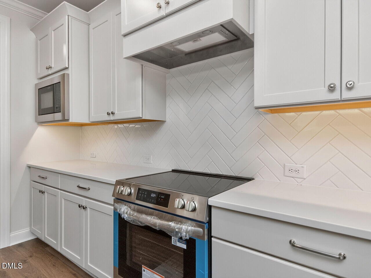 6026 Scalybark Road Durham, NC 27712 - Photo 15 of 37 016-1280x960-photo