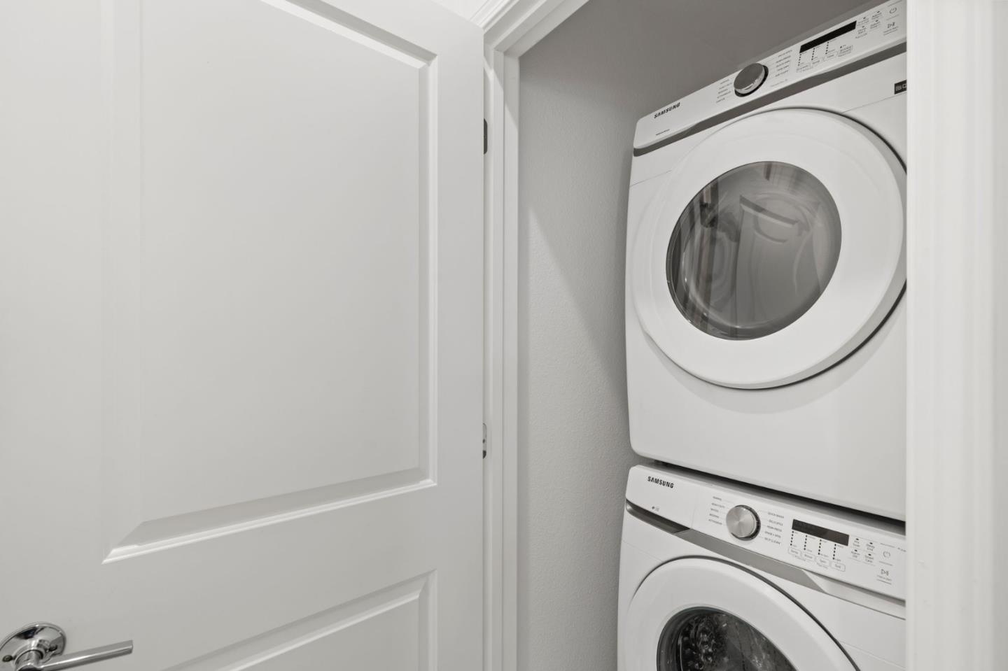 5465 Dublin Boulevard Dublin, CA 94568 - Photo 18 of 37 a utility room with dryer and washer