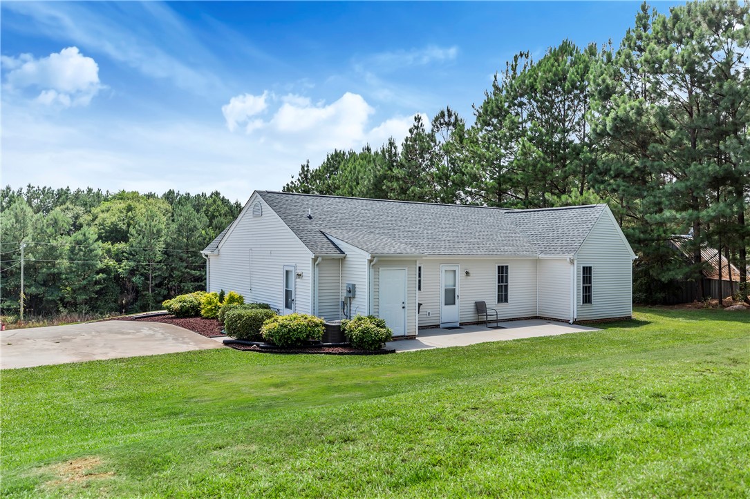 840 Perkins Creek Road Seneca, SC 29678 - Photo 5 of 35 Gallery Image 5