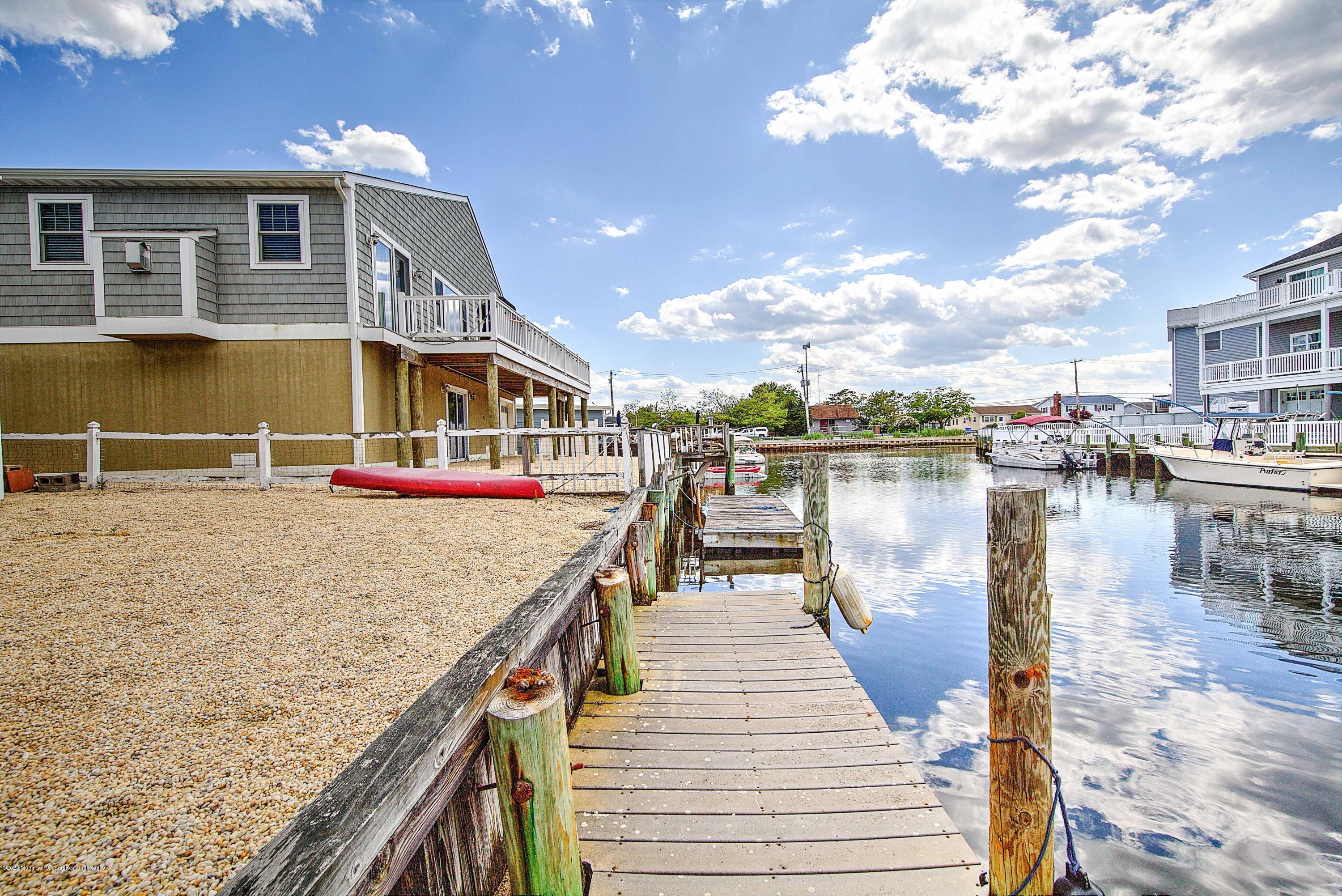 23 Joy Road Manahawkin, NJ 08050 - Photo 36 of 43 23JoyOnline-59